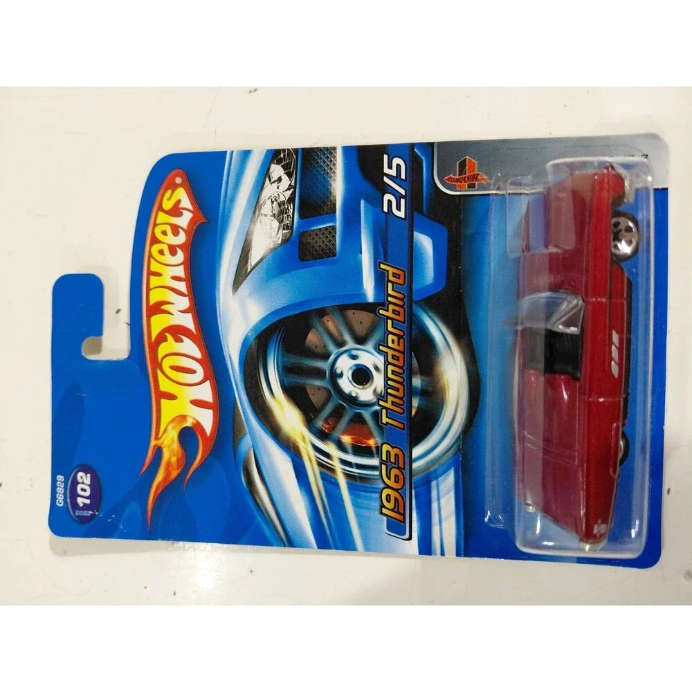 NIP Hot Wheels Muscle Mania 1:64 DieCast 1963 Ford Thunderbird Convertible Car